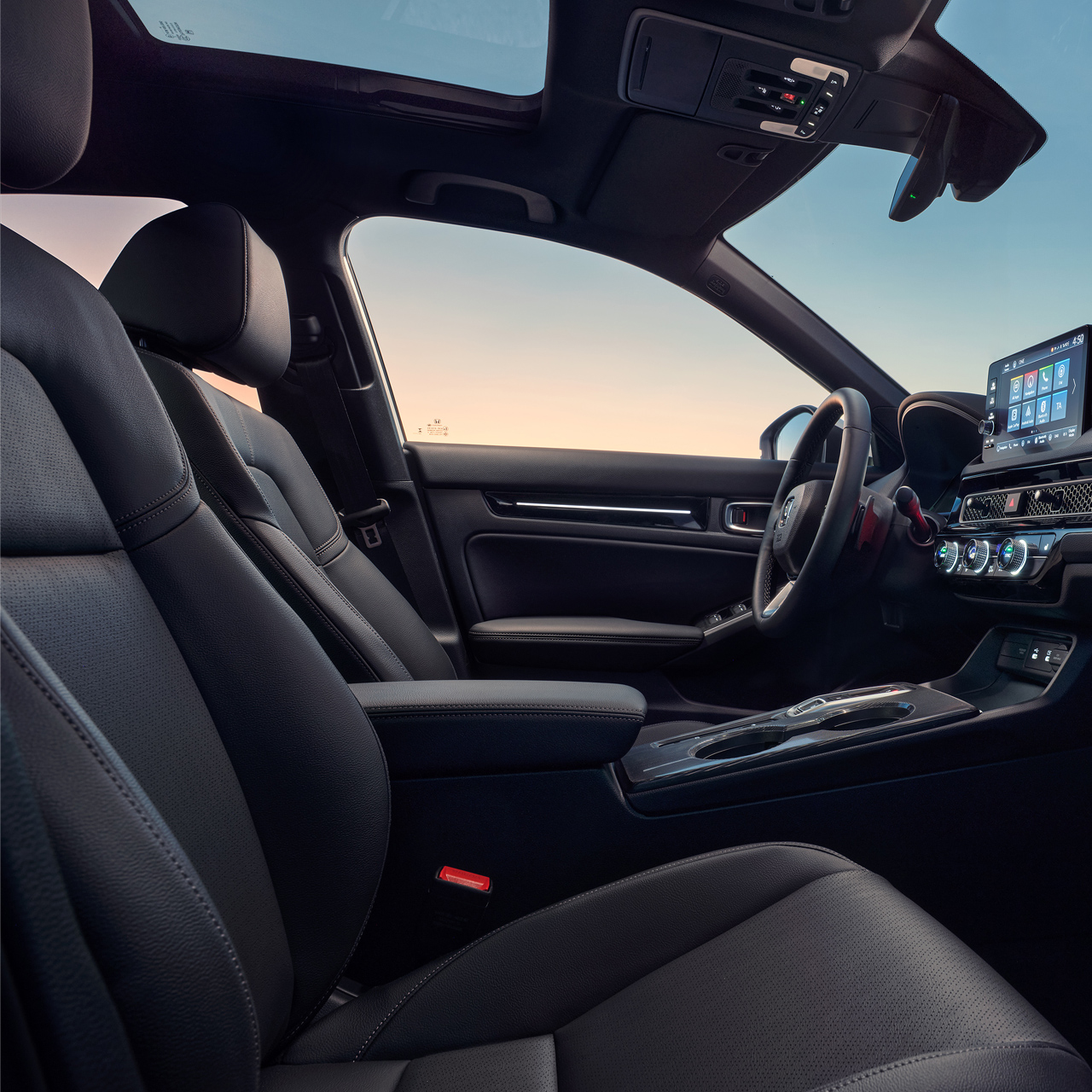 L'intérieur de la Honda Civic Hybrid.