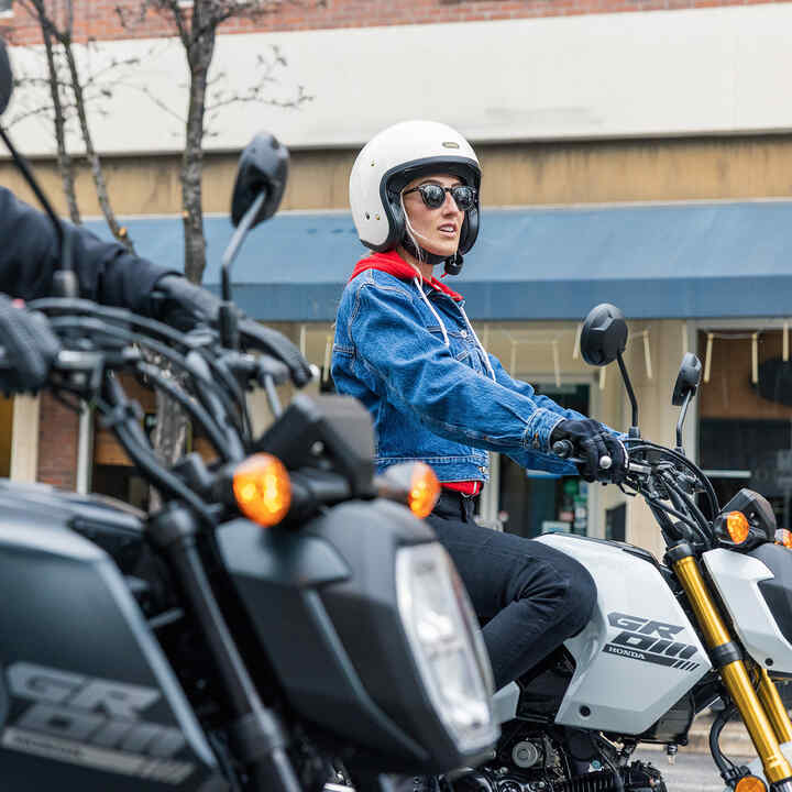 Assurez votre GROM Honda Assurance