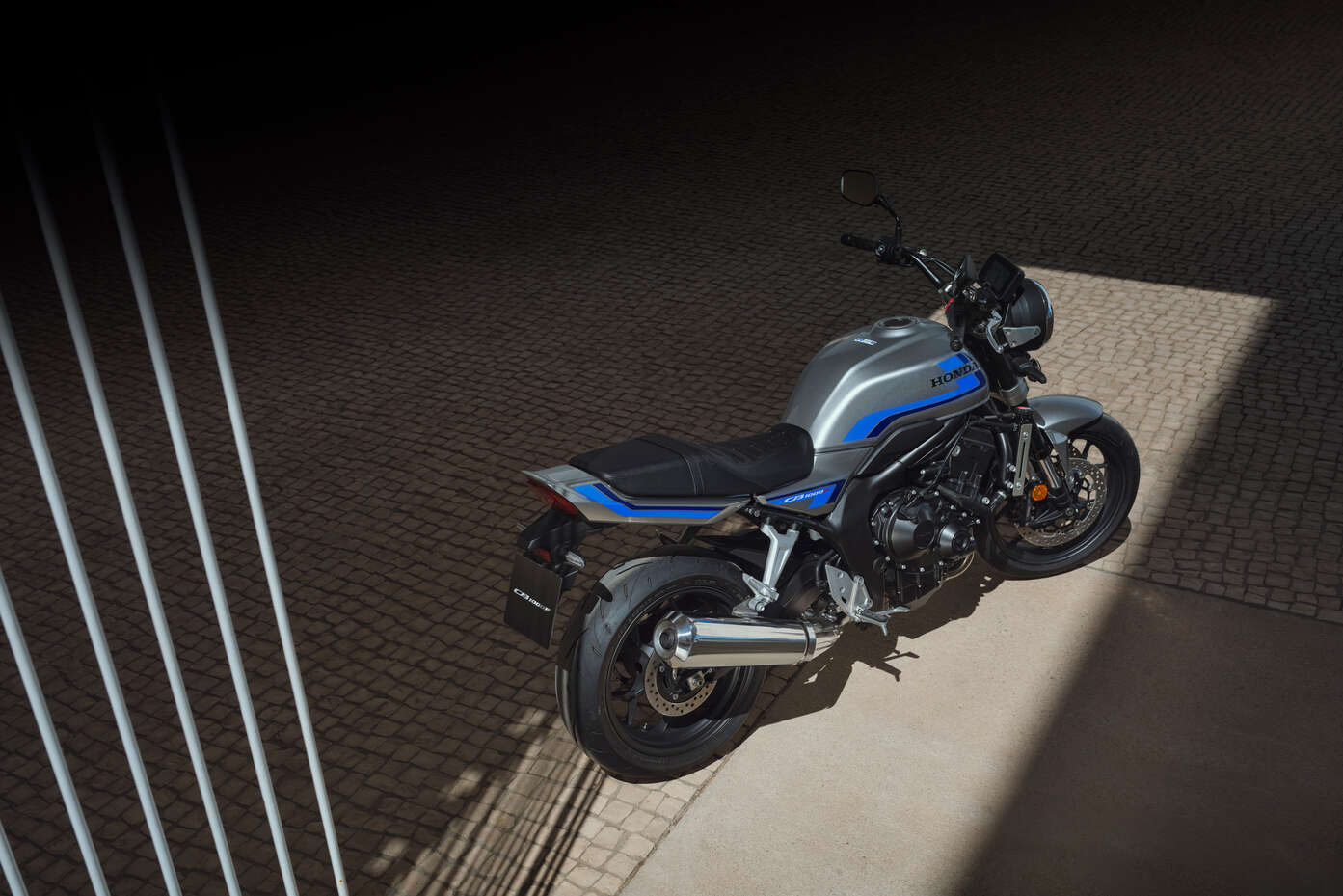 Assurez votre CB1000 F chez Honda Assurance