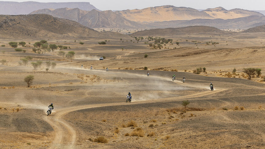 Paysage du Maroc entre passionnés de la moto sur la Honda Adventure Road.