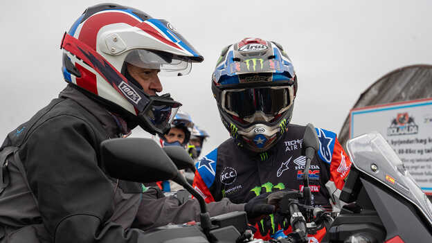 Configuration de moto Africa Twin avec les pilotes HRC.
