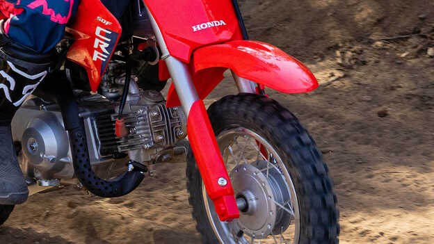 Honda CRF50F fourche télescopique inversée