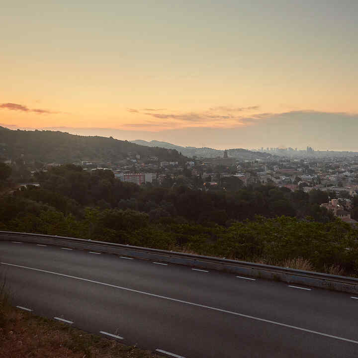 Image Honda d'un paysage côtier.
