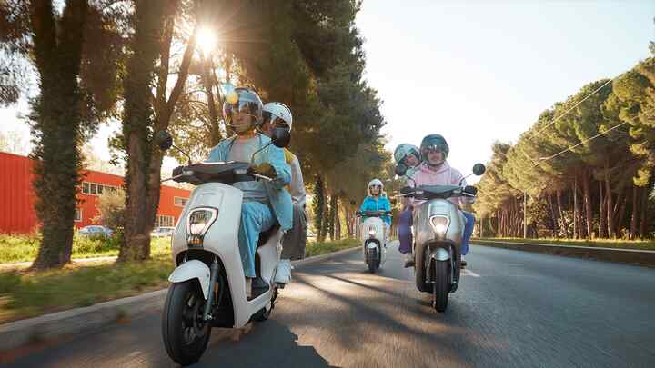 Assurez votre EM1 e : Honda Assurance