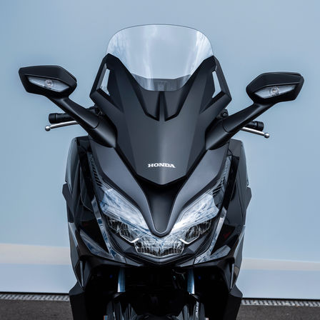 Forza 125, style
