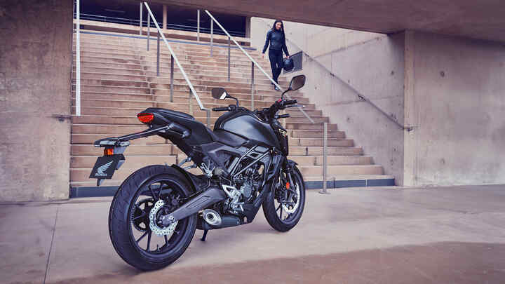 CB125R Honda est garantie jusqu'à 6 ans