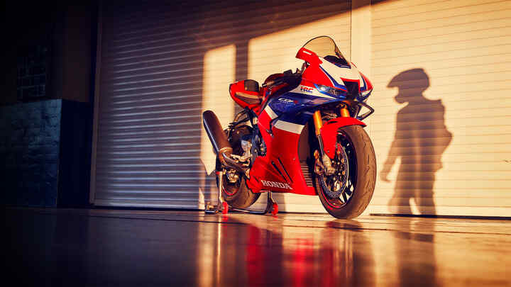  Votre CBR1000RR-R est garantie jusqu'à 6 ans