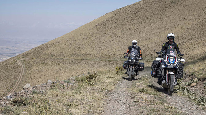 Etape 4 road-trip France-Japon Africa Twin Honda : ERZURUM &ndash; NOKUS