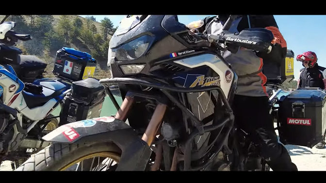 road-trip moto France Japon Africa Twin Honda Video