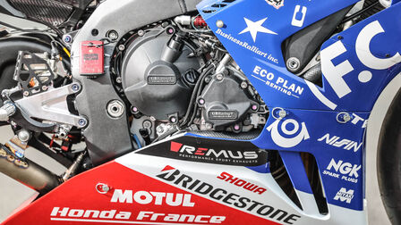F.C.C. TSR Honda France Fireblade