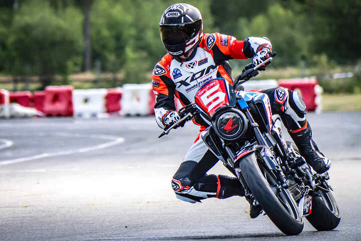 Frédéric Puybareaud, fondateur des 7h60, durant la course