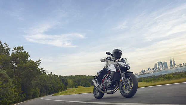 Essayer le Honda Forza 750 Honda Dreams Tour 2022